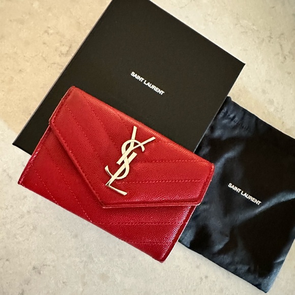 YSL Red Chevron Envelope Wallet - Picture 2 of 5